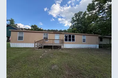 8 Lake View Drive, Huntsville, TX 77320 - Photo 1