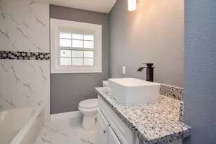 6513 Jackwood St, Houston, TX 77074 - Photo 20