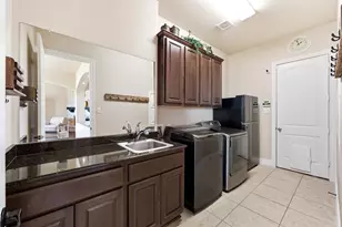 8506 San Juanico St, Houston, TX 77044 - Photo 28