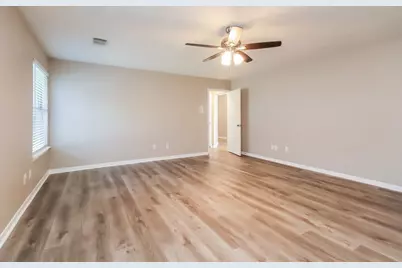 10815 Malden Drive, Houston, TX 77075 - Photo 10