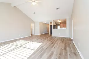 10815 Malden Dr, Houston, TX 77075 - Photo 4