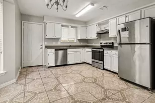 11410 Dew Arbor St, Houston, TX 77067 - Photo 6
