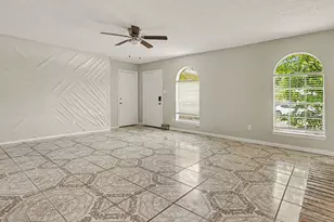 11410 Dew Arbor St, Houston, TX 77067 - Photo 4