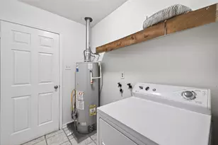 12818 Westella Dr, Houston, TX 77077 - Photo 24