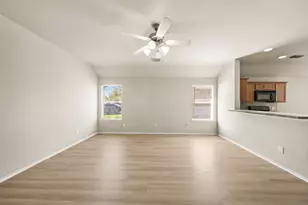 2134 Vermillion Oak St, Fresno, TX 77545 - Photo 10