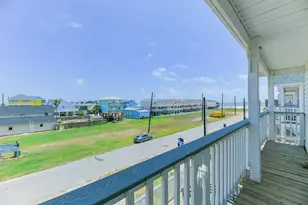 143 W Palm St, Surfside Beach, TX 77541 - Photo 22