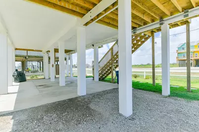 143 W Palm Street, Surfside Beach, TX 77541 - Photo 32