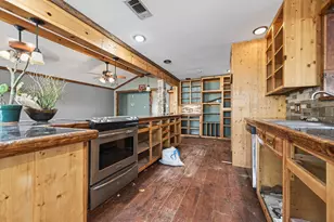 12163 Oak Leaf Rd, Conroe, TX 77303 - Photo 18