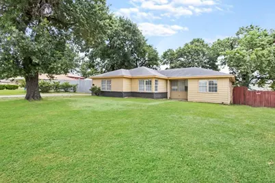 13210 Rockglen Street, Houston, TX 77015 - Photo 2