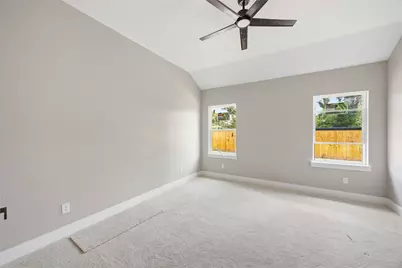 7012 Duan Street, Houston, TX 77022 - Photo 18