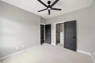 7012 Duan St, Houston, TX 77022 - Photo 12