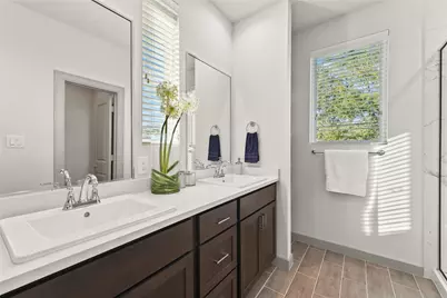 9815 Fulton Park Lane, Houston, TX 77076 - Photo 10