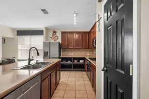 10939 Tattershall Ln, Missouri City, TX 77459 - Photo 16