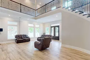 5726 Martha Ln, Houston, TX 77032 - Photo 18