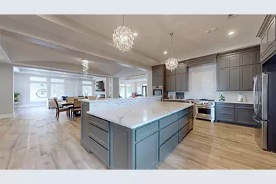 5726 Martha Lane, Houston, TX 77032 - Photo 14