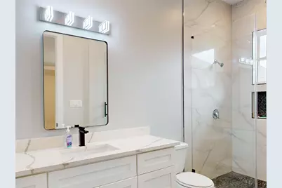 5726 Martha Lane, Houston, TX 77032 - Photo 32