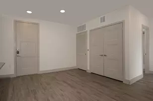 8900 Six Pines Dr, The Woodlands, TX 77380 - Photo 8