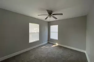 19506 Old Galveston Rd, Webster, TX 77598 - Photo 14