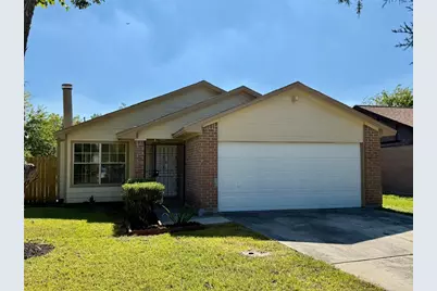 7535 Roaring Springs Drive, Houston, TX 77064 - Photo 2