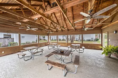 9809 Richmond Avenue #J1, Houston, TX 77042 - Photo 14