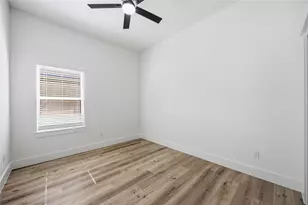 4027 Cork Dr, Houston, TX 77047 - Photo 14