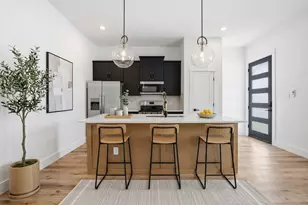 4027 Cork Dr, Houston, TX 77047 - Photo 2