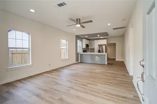 1301 Southgate Dr, Rosenberg, TX 77471 - Photo 6