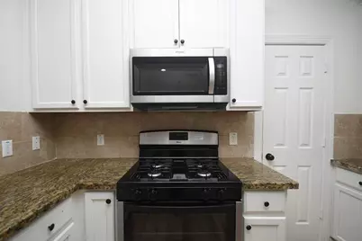 8306 Brandon Street, Houston, TX 77051 - Photo 14