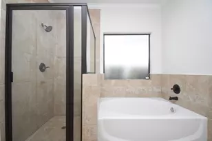 8306 Brandon St, Houston, TX 77051 - Photo 30