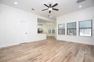 8306 Brandon St, Houston, TX 77051 - Photo 6
