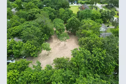 13515 Canterwell Road, Houston, TX 77047 - Photo 12