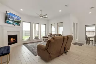 20514 Yearling Pasture Ln, Tomball, TX 77377 - Photo 2