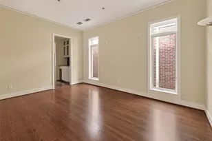 315 Sugar Berry Cir, Houston, TX 77024 - Photo 12