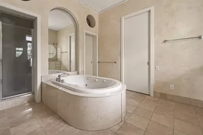 315 Sugarberry Circle, Houston, TX 77024 - Photo 40