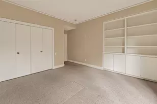 315 Sugar Berry Cir, Houston, TX 77024 - Photo 26