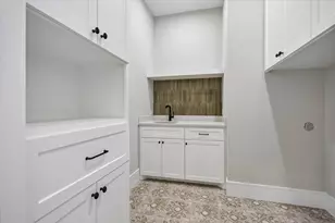 6107 Lake St, West University Place, TX 77005 - Photo 38