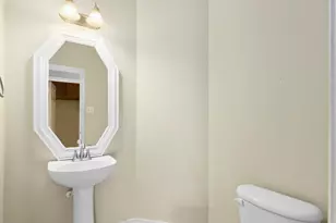 12510 Mystery Ln, Mont Belvieu, TX 77523 - Photo 24