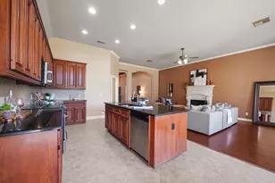 2898 Woodland Glen Ln, Conroe, TX 77385 - Photo 14