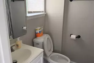 7626 Rhobell St, Houston, TX 77016 - Photo 14