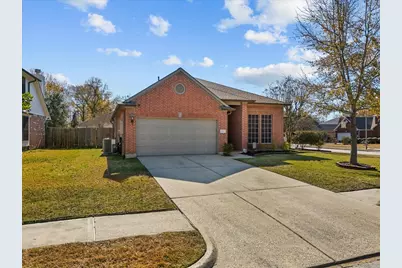 8102 Pinewood Park, Humble, TX 77346 - Photo 32