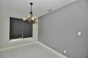 8819 Hedgestone Ct, La Porte, TX 77571 - Photo 6
