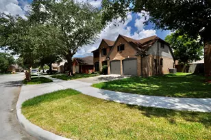 8819 Hedgestone Ct, La Porte, TX 77571 - Photo 1