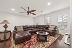 8102 Stoneyway Dr, Houston, TX 77040 - Photo 10