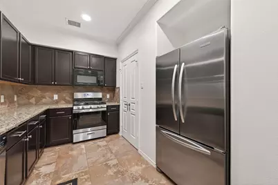 8102 Stoneyway Drive, Houston, TX 77040 - Photo 20