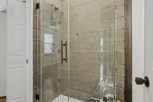 424 S Holmes St, La Porte, TX 77571 - Photo 14