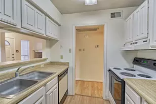 3500 Tangle Brush Dr, The Woodlands, TX 77381 - Photo 12