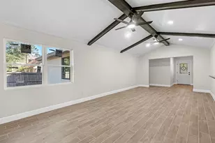 9096 N Comanche Cir, Willis, TX 77378 - Photo 10