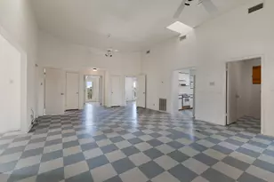 22311 Isle View Dr, Galveston, TX 77554 - Photo 4