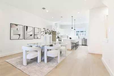 1020 W 15th 1/2 Street #B, Houston, TX 77008 - Photo 16