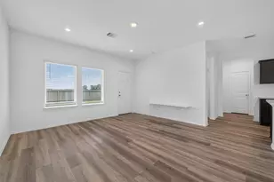 1115 Tempranillo Wy, Houston, TX 77090 - Photo 12